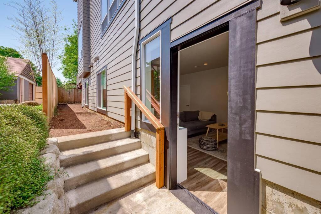 Walkable Apt Next To Restaurants, Bars, And Shops! Portland Exterior photo